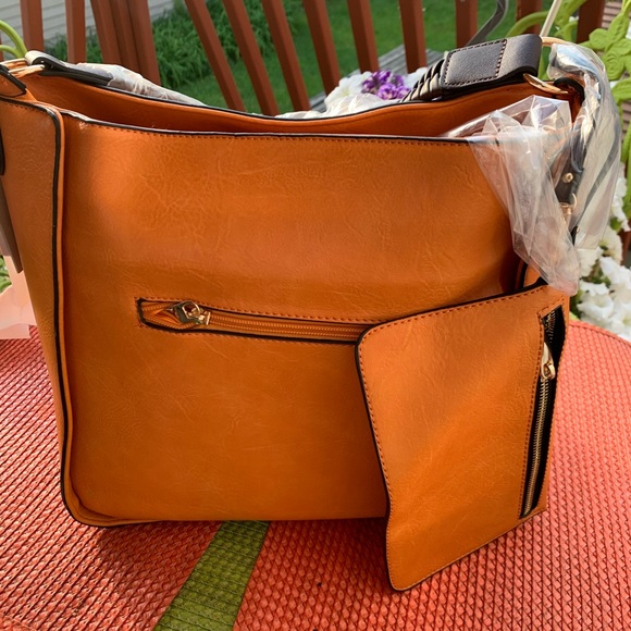 The new crush purse set. - Picture 7 of 17